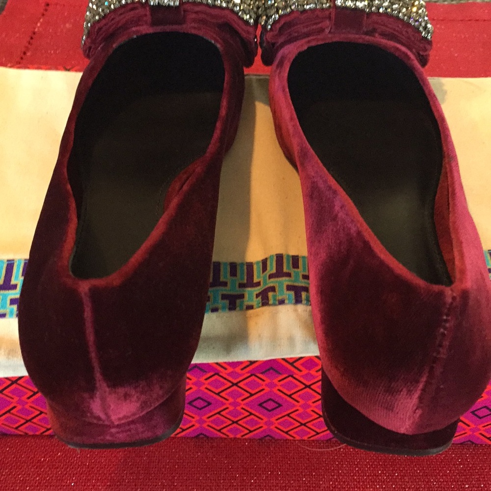 Tory Burch Sparkling Crystal Encrusted Velvet Shoes Never Used - Picture 3 of 8